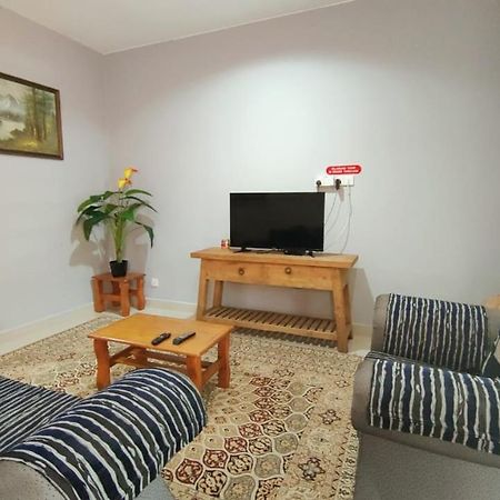 Homestay Roma Suite Куала-Тренгану Екстер'єр фото